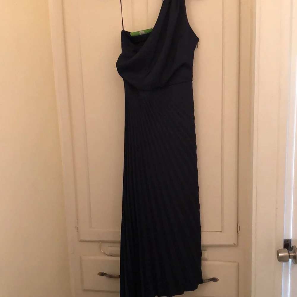One Shoulder Ruched Dress - Picture 2 of 3